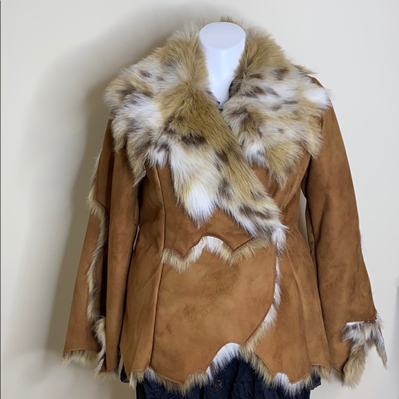 Donna Salyers Fabulous Furs Jackets & Blazers - Donna Salyers Fabulous Furs Jacket ONE LEFT!!